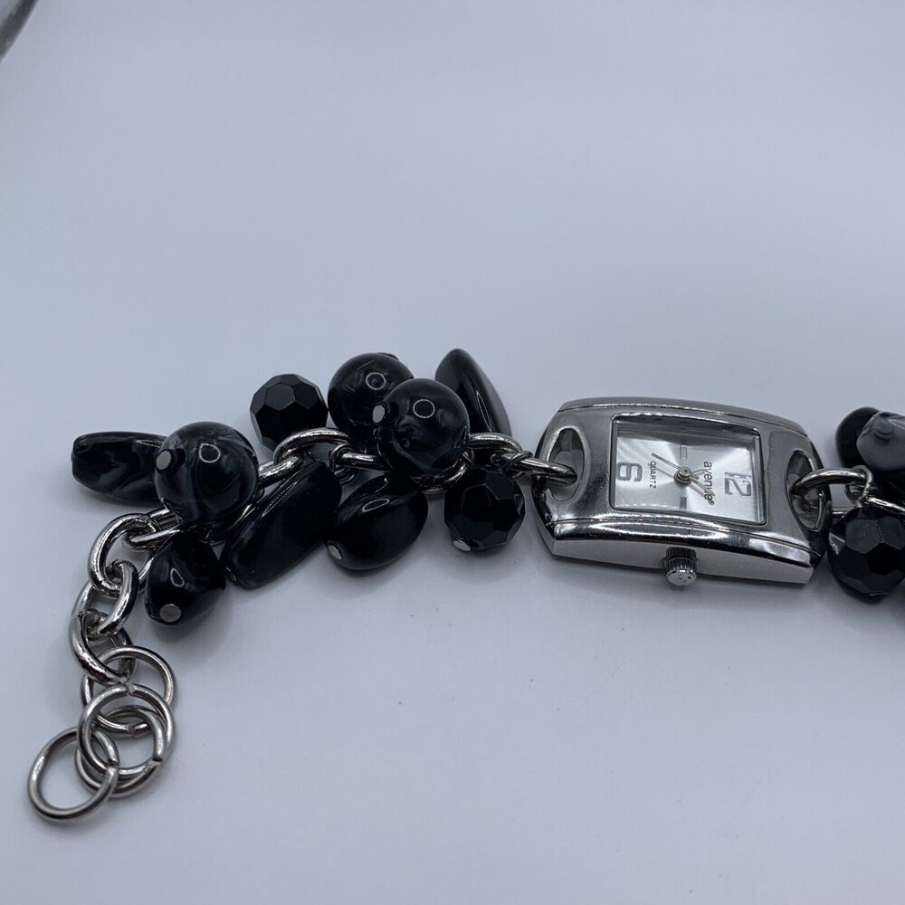 Vintage AVENUE Womens Silver Tone Black Gray Bead Bracelet Quartz Watch A56 - Picture 7 of 8